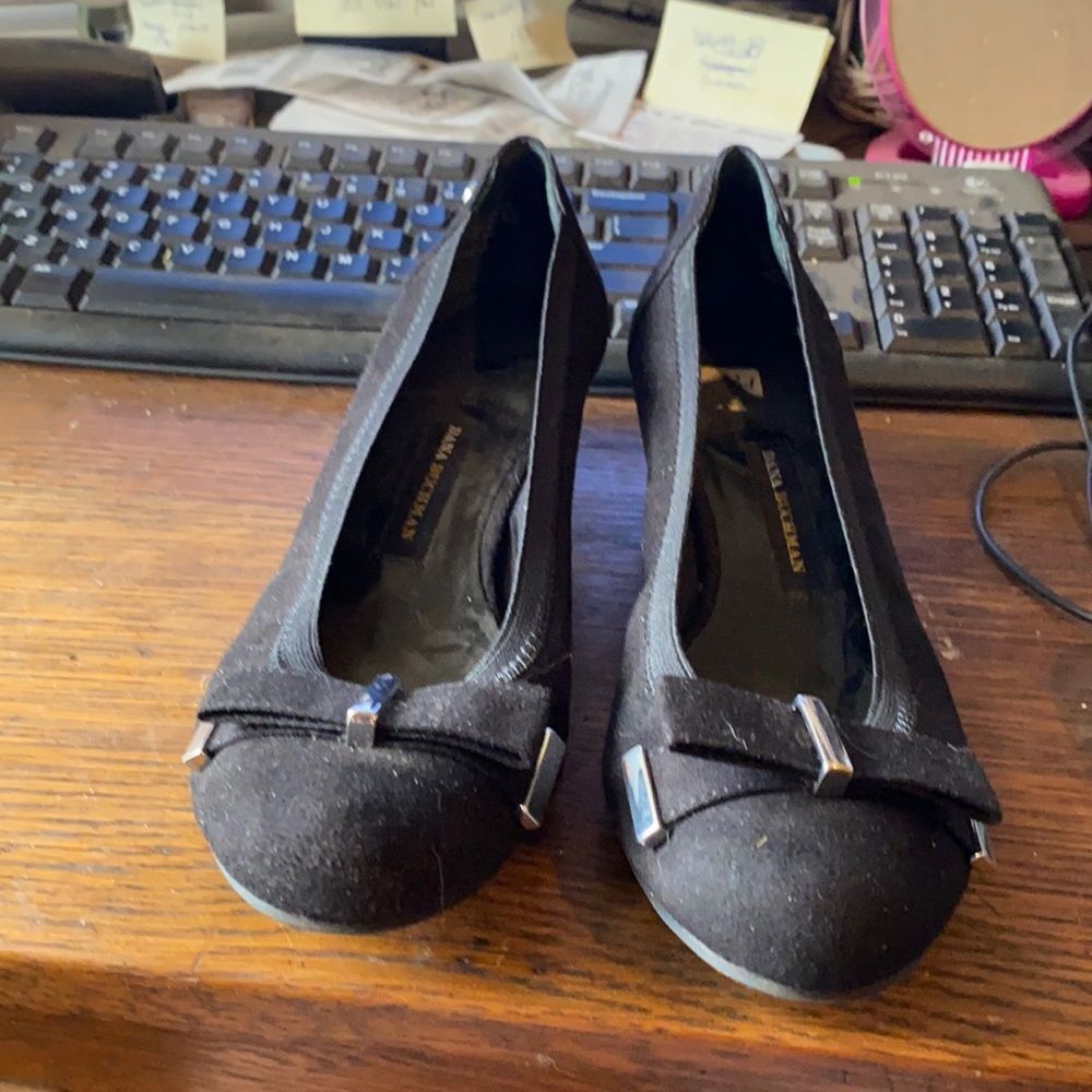 Dana Buchman velour  shoes sz. 7